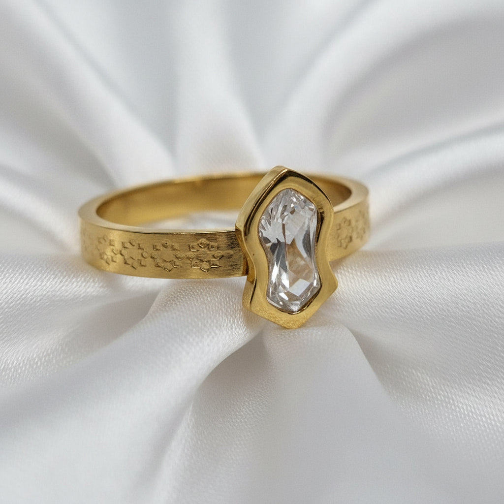 Madani Na'layn Ring